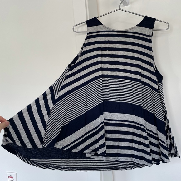 ❗️Navy striped tank top - Picture 4 of 4